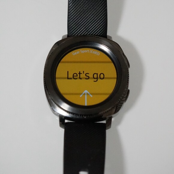 Samsung Gear Sport SM-R600NZKAXAR Black 42mm - Picture 5 of 12